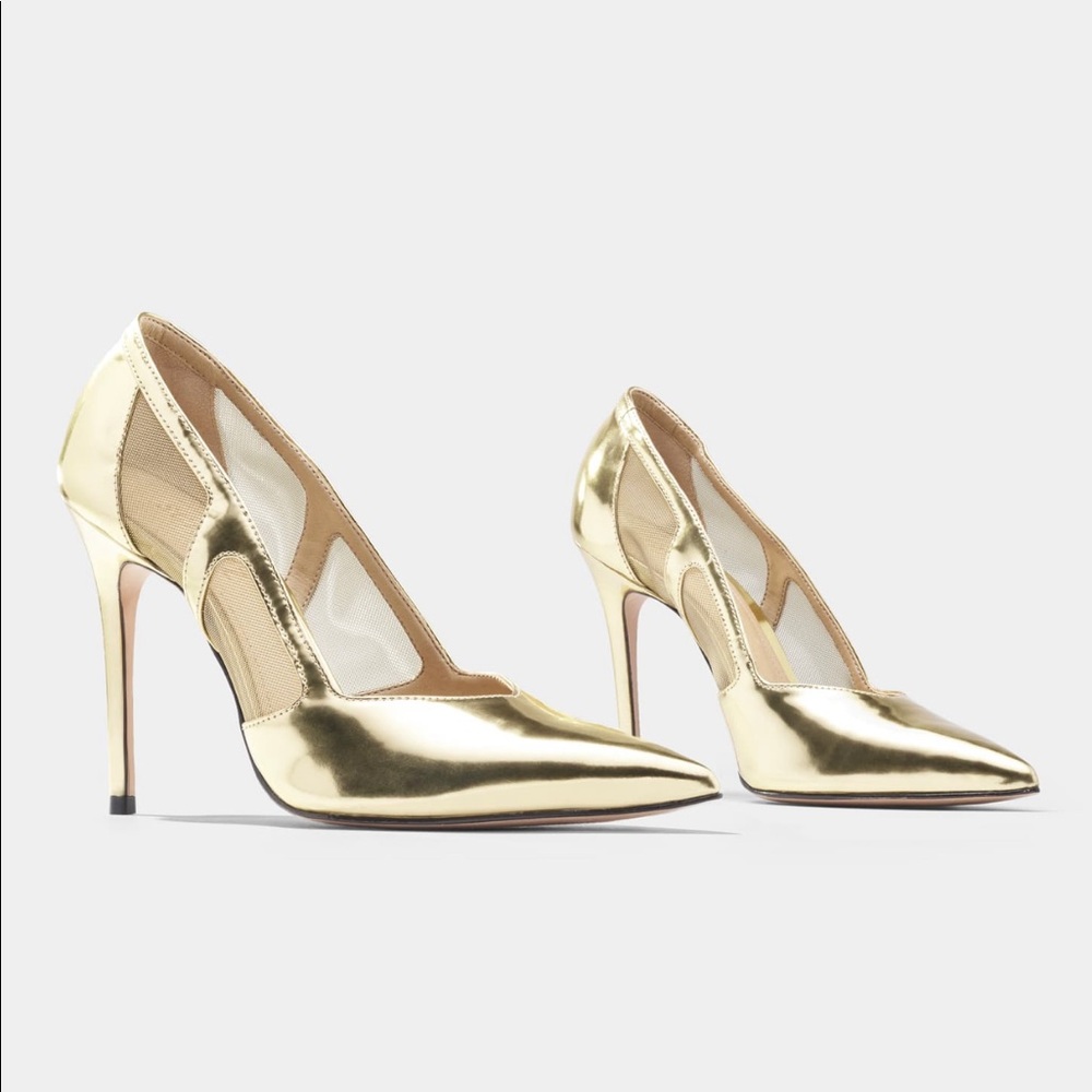 SCHUTZ GOLD HEELS NEW